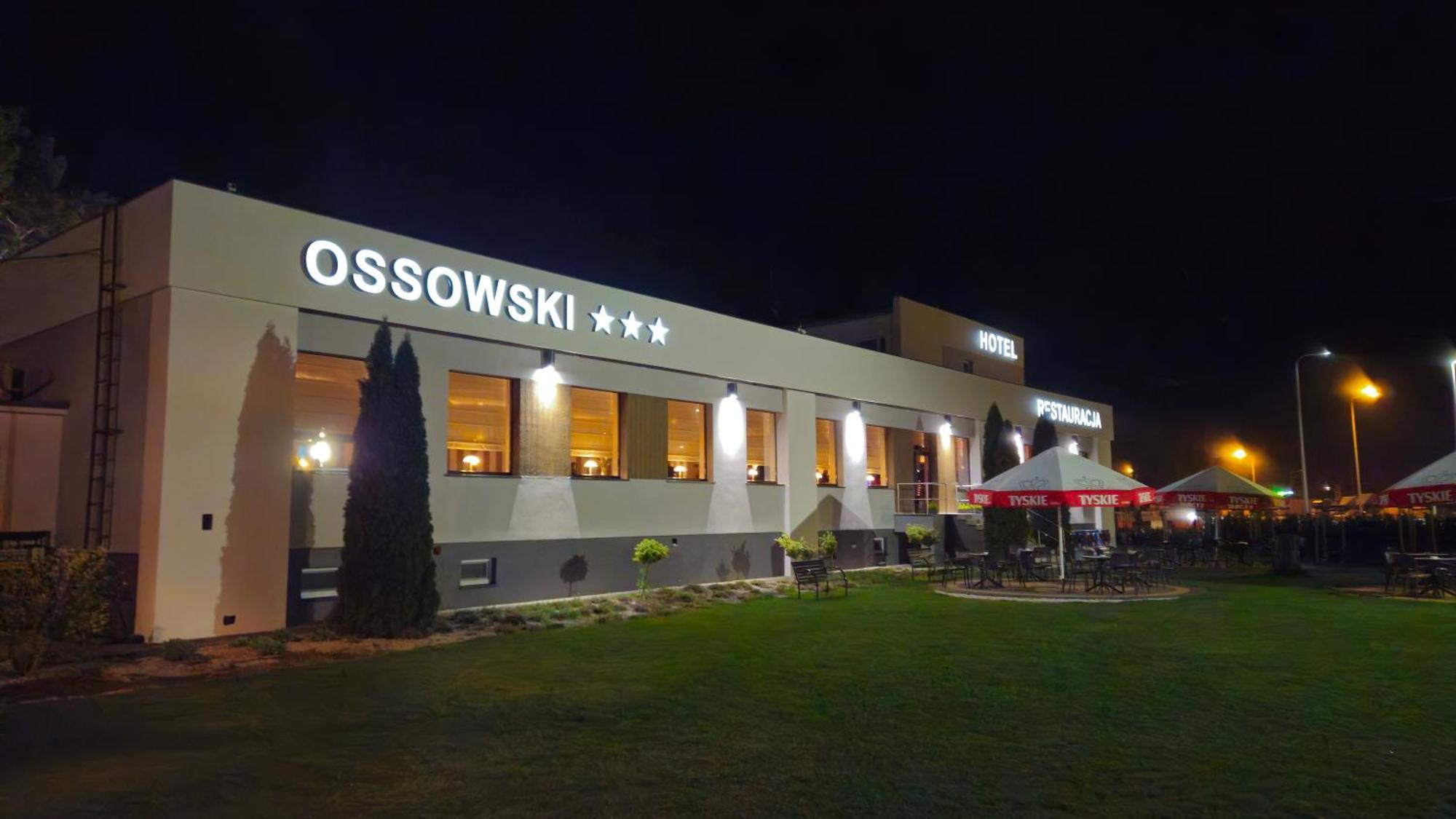 Hotel Ossowski Сважендз Экстерьер фото