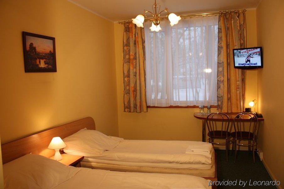 Hotel Ossowski Сважендз Номер фото